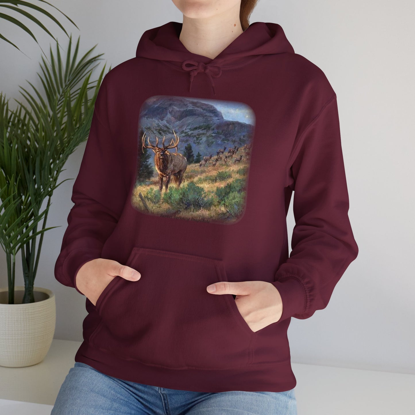 Elk_07 Unisex Heavy Blend™ Hooded Sweatshirt