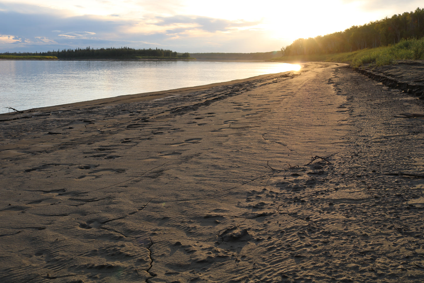 Serene 154 Footprints In The Sand