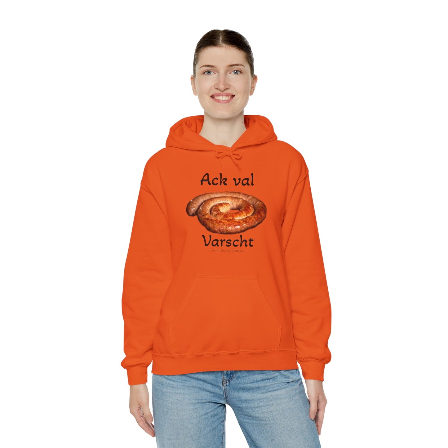 Varscht Unisex Heavy Blend™ Hooded Sweatshirt