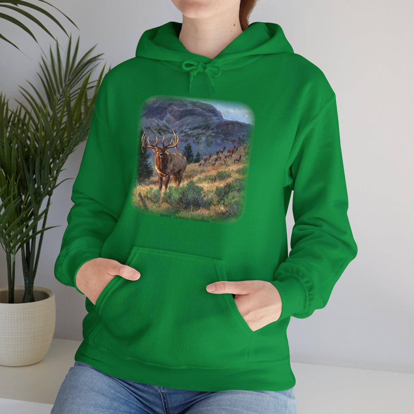 Elk_07 Unisex Heavy Blend™ Hooded Sweatshirt